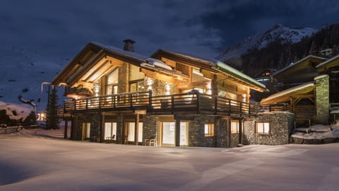 Chalet Vicuña in Verbier, Switzerland 