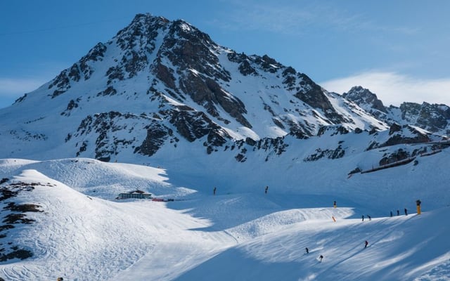 The ultimate guide to luxury ski holidays in the Alps: Top resorts and expert tips