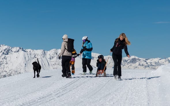 Bramble Ski’s Top 10 Packing Tips For A Seamless Family Ski Holiday