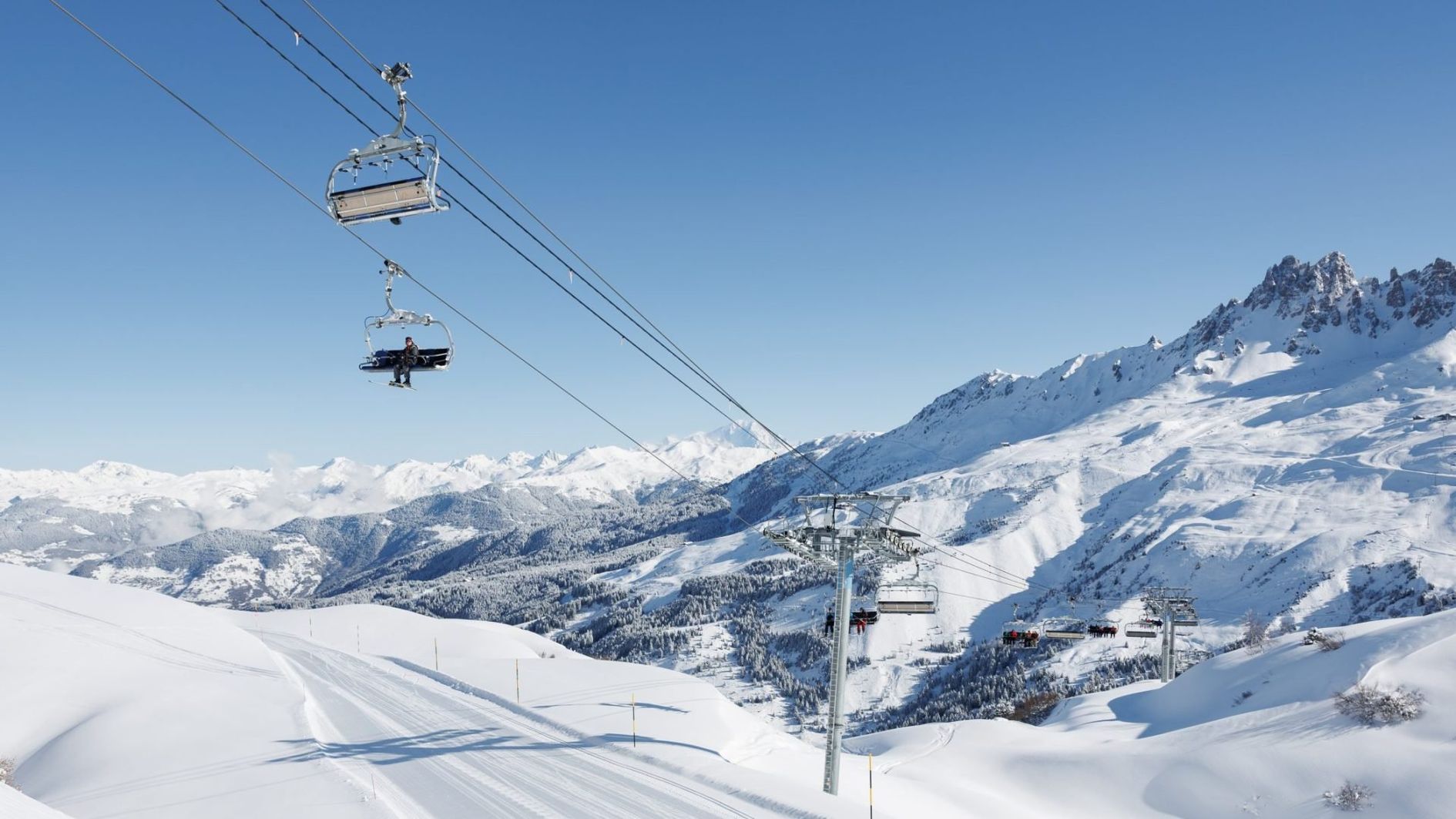 Meribel Skiing