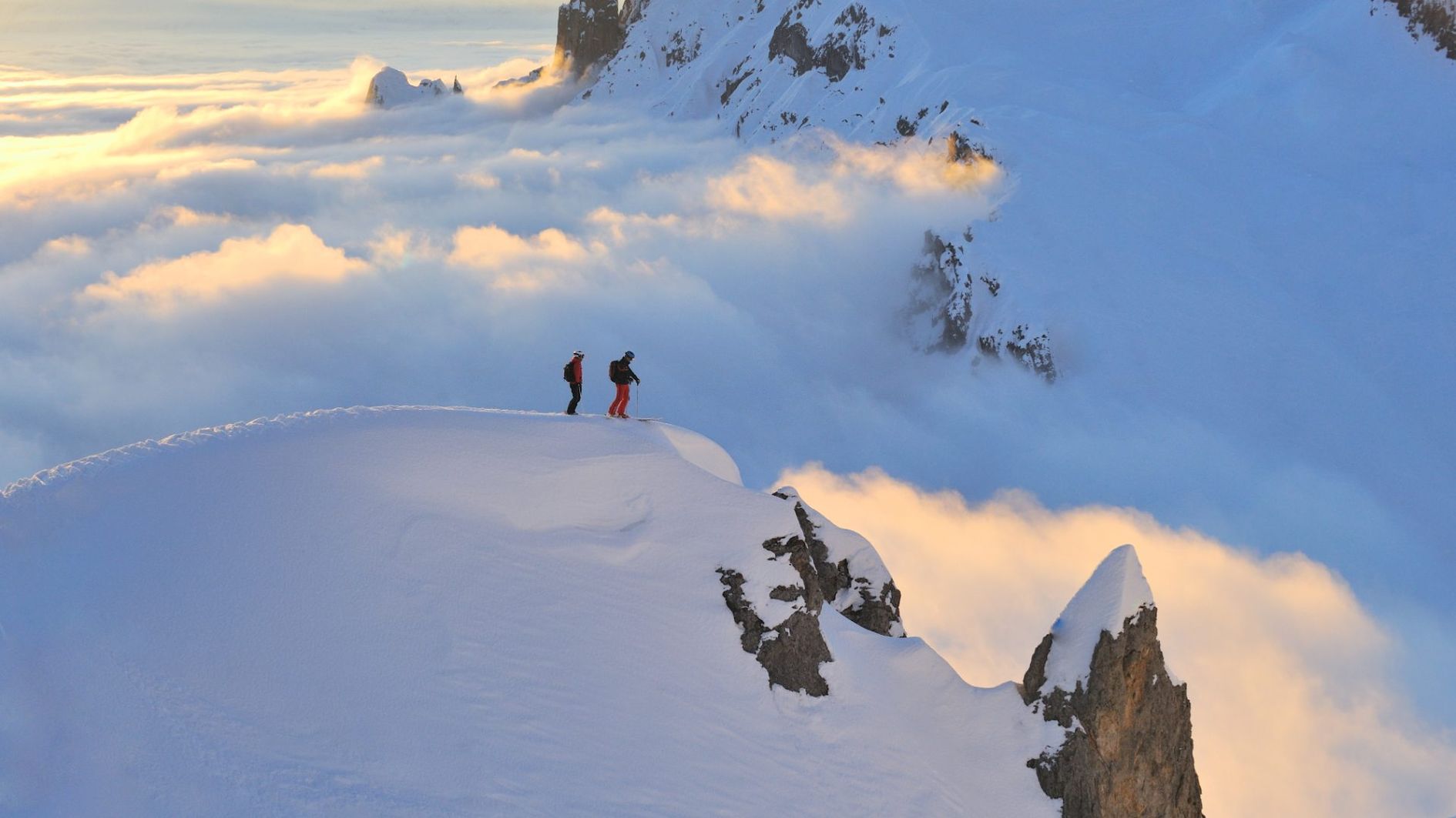 Lech Skiing