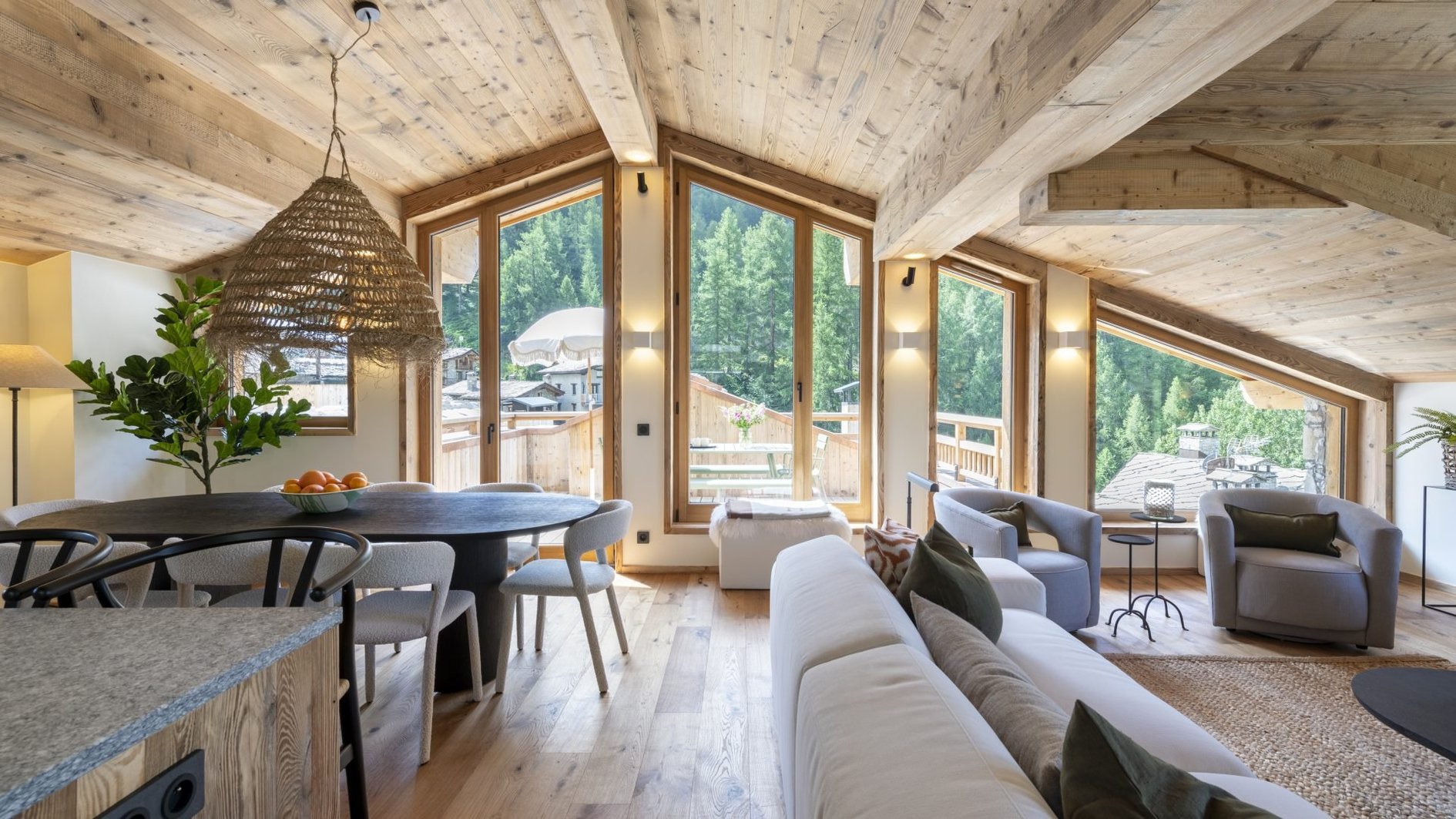 Arolay Penthouse in Val d'Isère, France